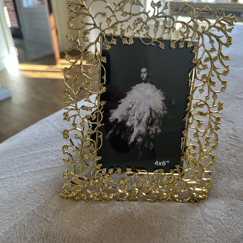 Addison Ross Gold Ornate Photo Frame - Picture 2 of 2
